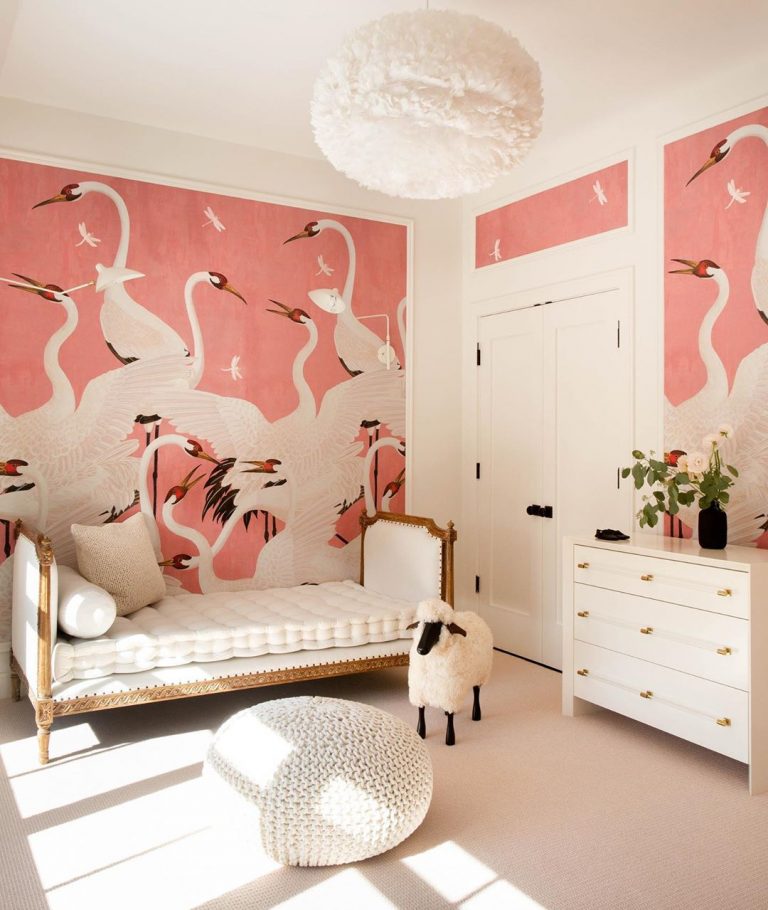 pink gucci heron wallpaper