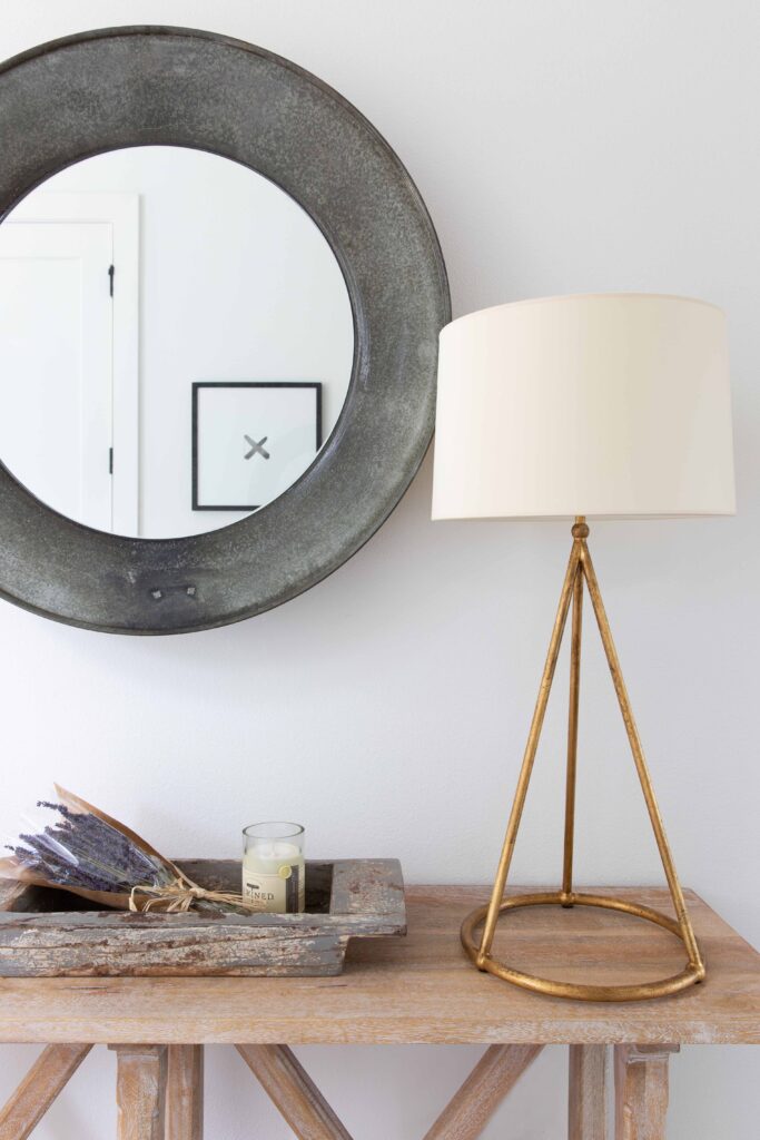 Nuela+designs+entry+vintage+mirror+gold+lamp